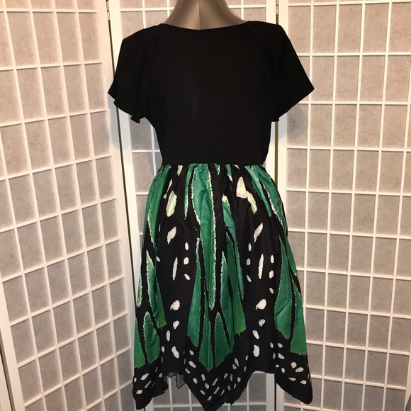 Plus Size Butterfly Print Swing Dress - Green - 14 - Picture 3 of 5